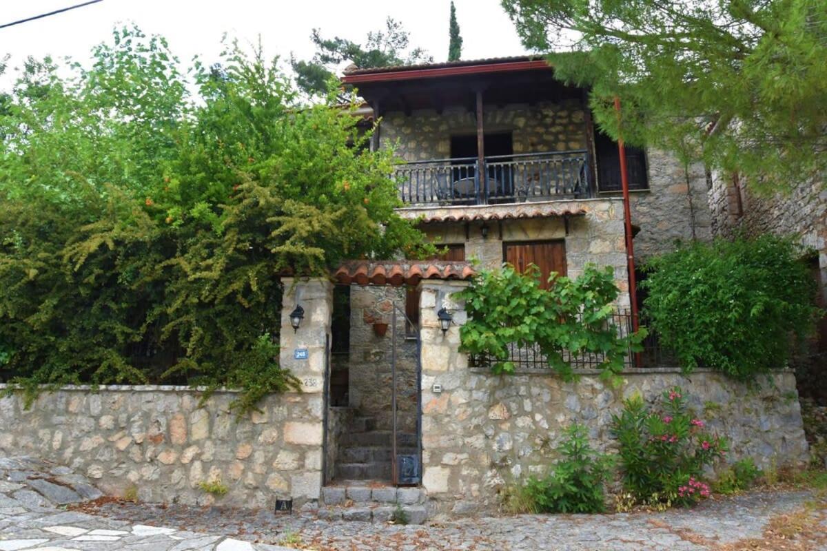 Mariolata Vintage Stone Villa - 4 Season Escape Dış mekan fotoğraf
