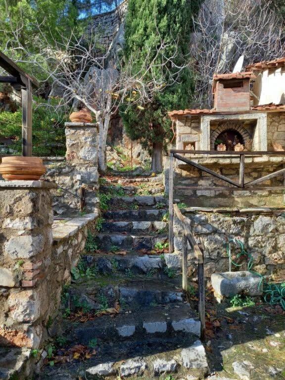 Mariolata Vintage Stone Villa - 4 Season Escape Dış mekan fotoğraf